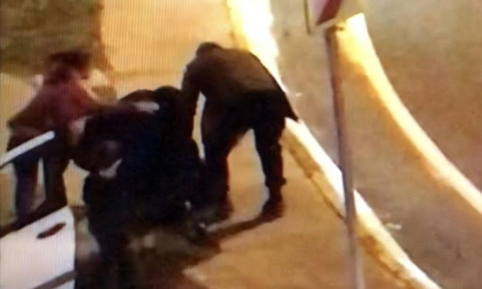 KÜFÜRBAZ EKREM’İN KORUMALARI SOKAKTA DEHŞET SAÇTI!..