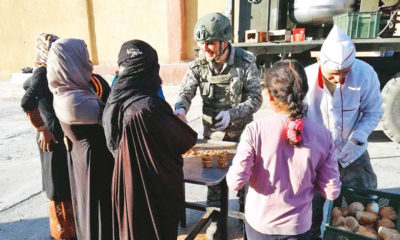 TÜRK ASKERİ TEL ABYAD VE RASULAYN’DA KANDİL SİMİDİ DAĞITTI!.