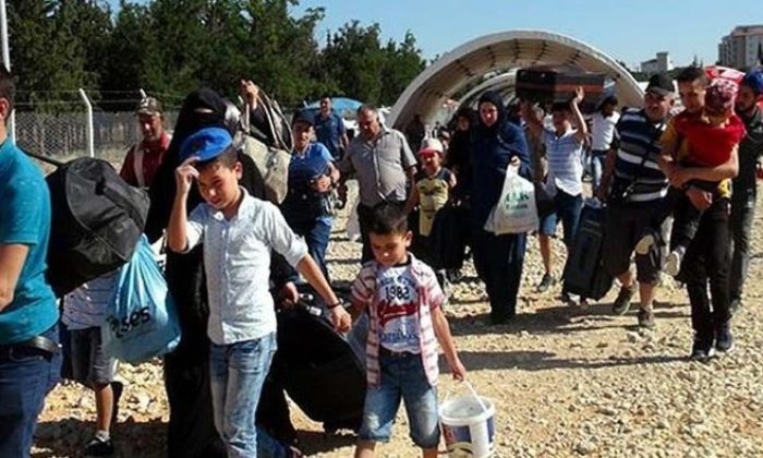 FUAT OKTAY SURİYE’YE DÖNEN MÜLTECİ SAYISINI AÇIKLADI!.