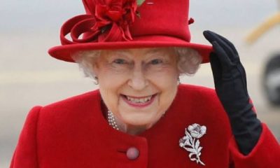 Kraliçe Tahtı Bırakıyor!.