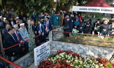 ŞEHİT KAYMAKAM KABRİ BAŞINDA ANILDI!.