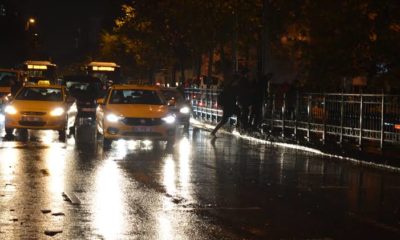 İstanbul’da beklenen yağış başladı!.