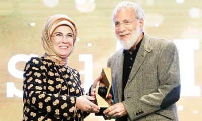 TRT’den Yusuf İslam’a ödül…