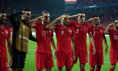 UEFA’dan A Milli Takım oyuncularına skandal “Asker Selamı” cezası!.