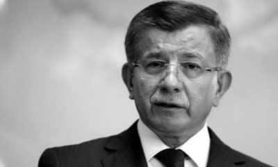 Gazeteciler Günü’nü fırsat bilen Bay Davut Başkan Erdoğan’ın yaverliğini yaptığını unutup yine hükümeti hedef aldı!.