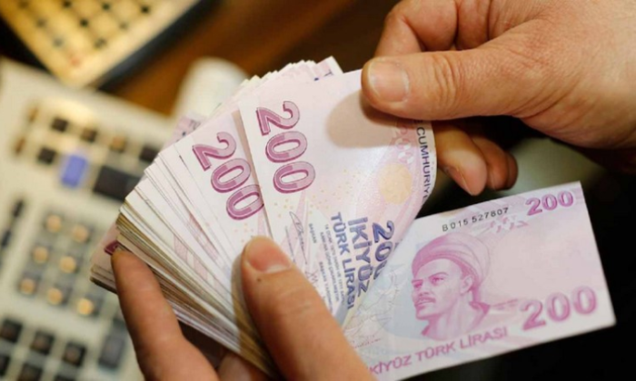 Emeklilere çifte zam geliyor!.