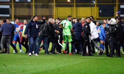 Tuzlaspor-Galatasaray maçı sonrasında yumruklar havada uçuştu!.