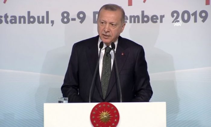 Erdoğan: “DEAŞ’ın Afganistan’dan kazınıp atılması için elimizden gelen desteği vereceğiz!.”