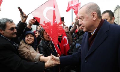 Gurbetçilerden Başkan Erdoğan’a Cenevre’de coşkulu karşılama…