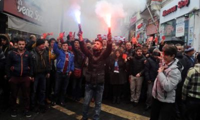 Trabzon’da ayaklanma!. Ünal Kamaran’ın istifası sonrası binlerce Trabzonlu tesisleri bastı!.