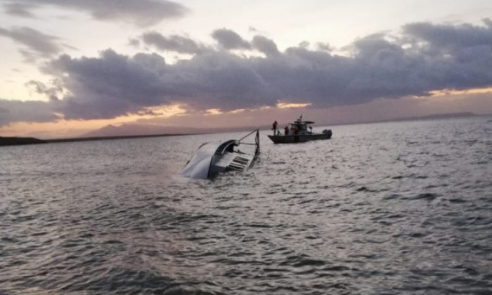 Van Gölü’nde göçmen taşıyan tekne battı!.