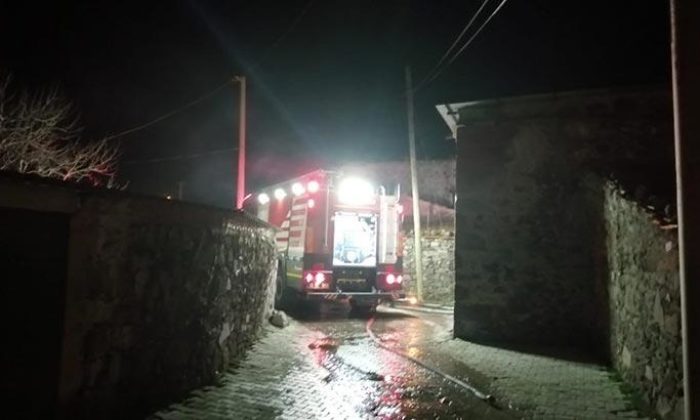 İzmir’de yangın! 11 yaşında bir çocuk hayatını kaybetti!.
