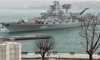 Rus savaş gemisi “Mareşal Ustinov” Kabataş’a yanaşırken sürüklendi!.