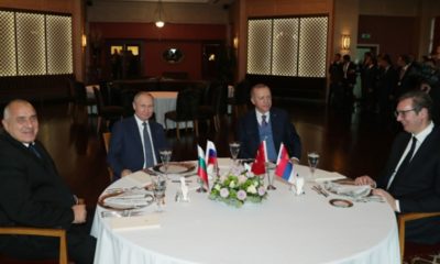 Cumhurbaşkanı Erdoğan, misafir liderleri yemekte ağırladı!.
