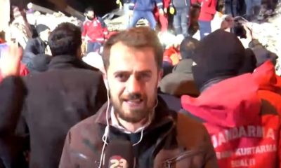 Enkazda çıkan mucizeyi anlatan muhabir duygulandırdı!.