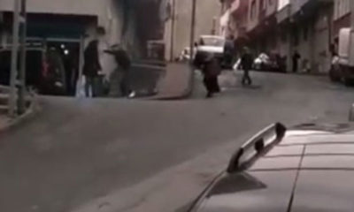 İstanbul’da sokak ortasında kadını sopayla döven alçak polise bu sözlerle seslendi!. (Video Haber)