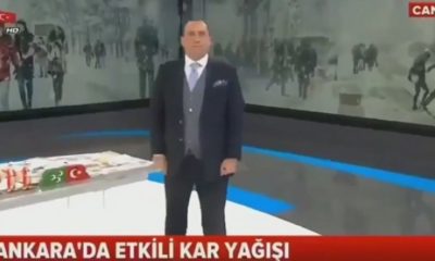 Erkan Tan’dan olay yorum: “Melih Gökçek Ankara’yı zıplatan Mansur Yavaş’ı zıplattı!.”