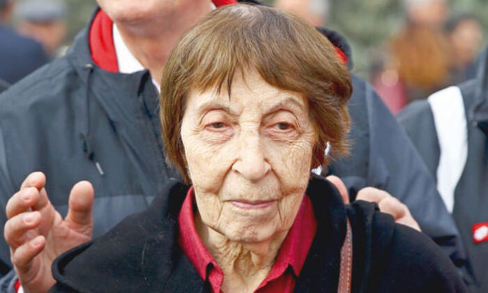 SON DAKİKA!. Rahşan Ecevit hayatını kaybetti!.