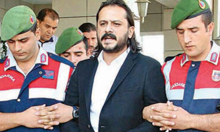 Alkol ve uyuşturucu aldıktan sonra 3 kişinin ölümüne sebep olan cani Emrah Serbes açık cezaevine nakledildi!.