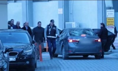 Yalova Belediye Başkan Yardımcısının sekreteri Bahar Taşkömür ile şoförü Buğrahan Ergün de gözaltına alındı!.