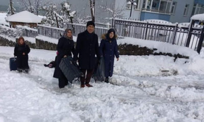 Kendilerine yardım eden rektörü tanımayıp “Teşekkür ederiz amca” dediler!.