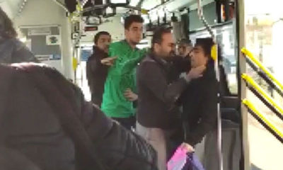 Skandal görüntüler!. Öfkeli şoför ‘Üstü kirli’ diye çocuğu indirdi, bir yolcuyu ise darp etti!.