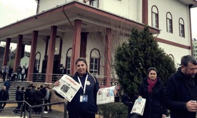 CHP’li belediye, camii çıkışı Cumhuriyet Gazetesi dağıttı!.