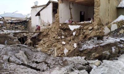 İran’daki 5.9 büyüklüğündeki deprem Van’da evlerin yıkılmasına ve hayvanların telef olmasına neden oldu!. (Tıkla İzle)