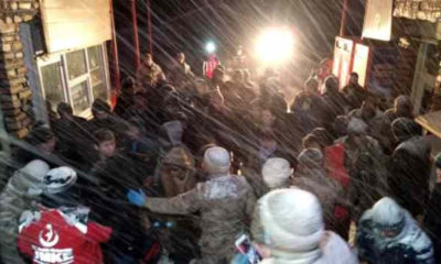 Van’da ölüme terk edilen 48 göçmen donmak üzereyken son anda kurtarıldı!.