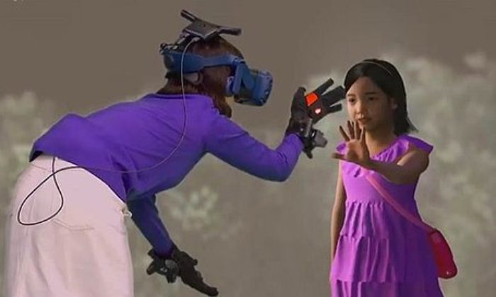 Acılı anne 4 yıl önce ölen kızı ile buluştu, gözyaşları sel olup aktı!. (Tıkla İzle)