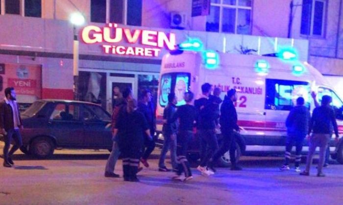 Şoke eden olay!. Koronavirüs uyarısı yapan müdürü bıçakladı!.