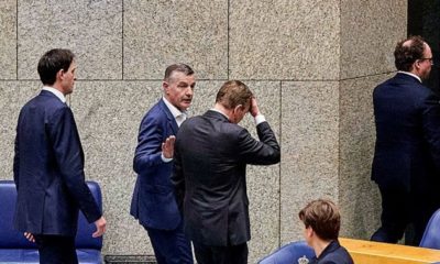 Sağlık Bakanı istifa etti!.