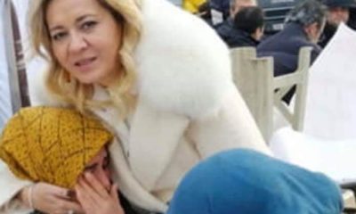 Şehit cenazesinde kürküyle poz veren İYİ Partilinin yeni görüntüleri ortaya çıktı!. Sosyal medya ayağa kalktı!.