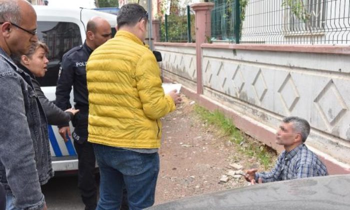 Tartıştığı eşi eve almayınca, içeri gizlice girip kendini balkona kilitledi!.