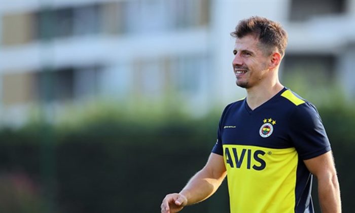 Emre Belözoğlu Fenerbahçe’nin başına geçti..