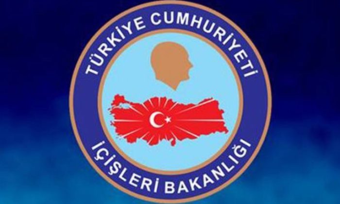 İçişleri Bakanlığı PKK destekçisi 8 belediye başkanını görevden aldı!.