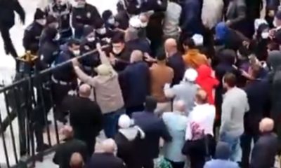 Karantinadaki umreciler polis barikatını yarmaya çalıştı!. (video haber)