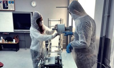 Liseli gençler cerrahi maske makinesi üretti!.