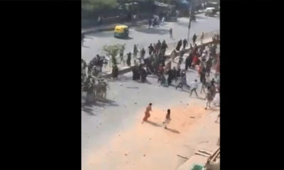 Hindistan’da zulüm devam ediyor! Müslüman kadınlar Hindu polislere karşı kendilerini savunmaya başladılar!. (video haber)
