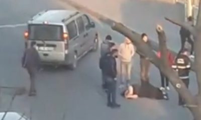 Corona fobisi! İstanbul’da yere yığılan kadına kimse yardım etmedi!. (video haber)