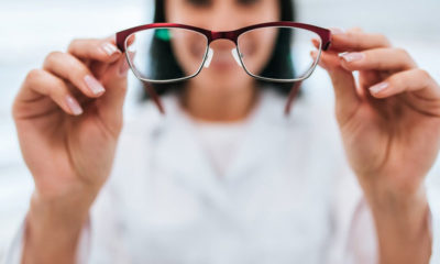 Gözlük kullananlara ”coronavirüs” uyarısı…