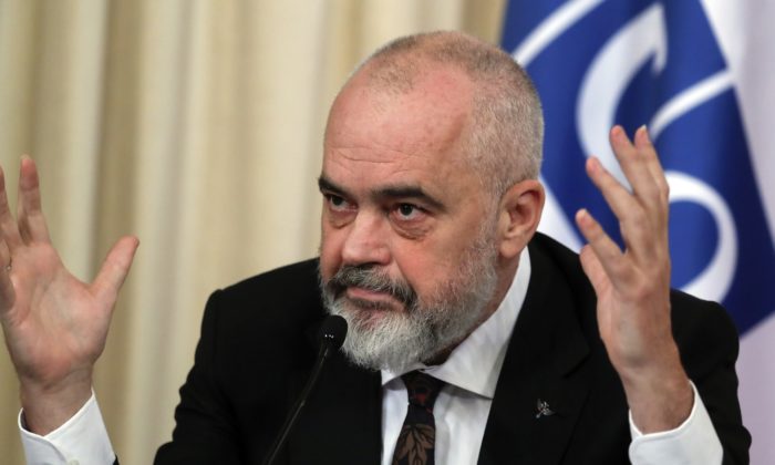 Arnavutluk Başbakanı Edi Rama: “Karantinayı ilk keşfeden İbn-i Sina’dır!.”