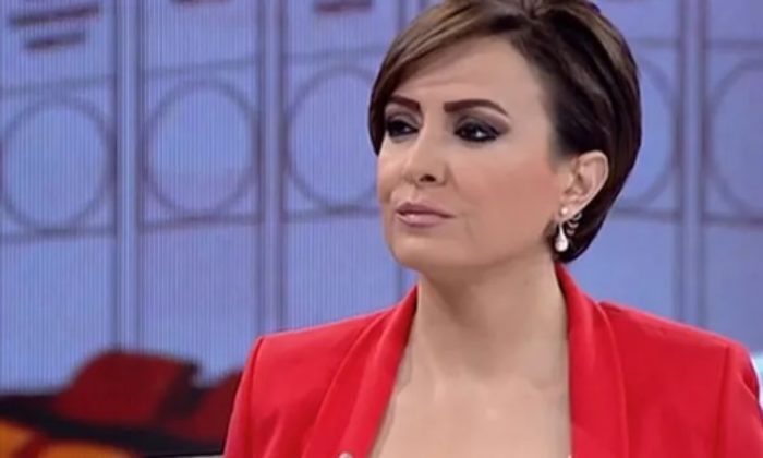 Sunucu Didem Arslan’dan İSPARK görevlisine tükürüklü hakaret!. Sen Benim Kim Olduğumu Biliyor musun…