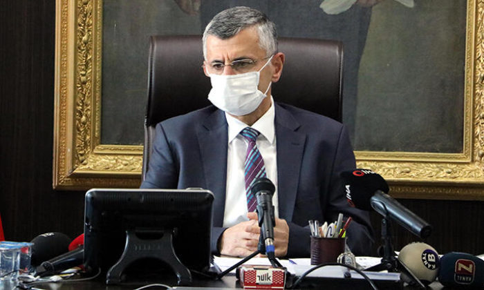 Vali Bektaş sağlık çalışanları hakkında söylediği skandal sözler için özür diledi!.