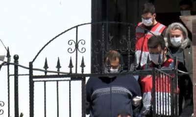 Sultan Abdülhamid Han’ın türbesinde kutsal emanetlere hakaret eden yaratıklardan biri tutuklandı!.