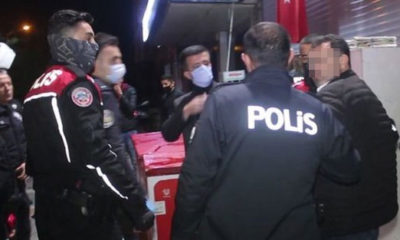 Sokağa çıkma yasağının ardından polislere saldıran alkollü alçaklar gözaltına alındı!.