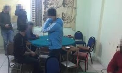 Kars’ta 8 kişi kumar oynarken yakalandı!.