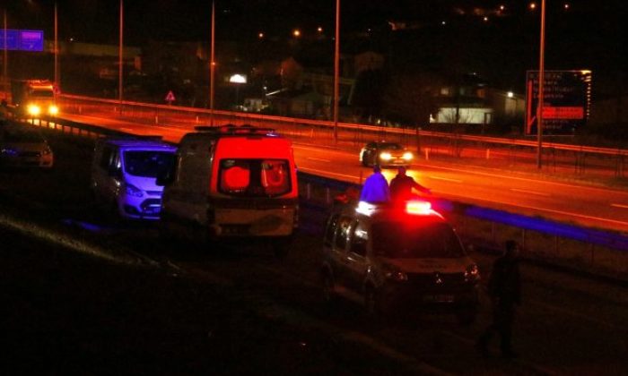 Tekirdağ’da kaza! Otomobilin çarptığı 2 kişi hayatını kaybetti!. (video haber)