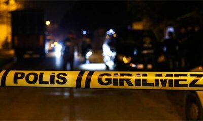 Gece yarısı dehşet! Oğlunu öldürüp, eşini yaraladı!.