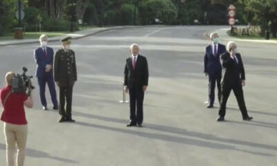 CHP’li vekiller Anıtkabir ziyaretini unutunca Kılıçdaroğlu dakikalarca ayakta bekledi!.